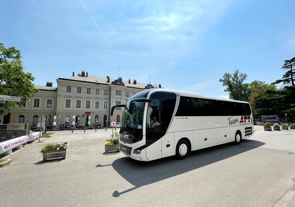 Pullman APT Turismo Transalpina